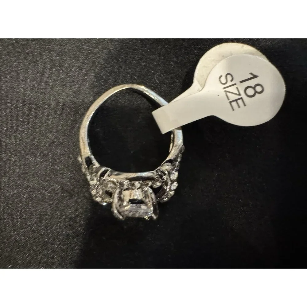 NEW Premier Designs Fashion CZ Moissanite Fashion Silvertone Ring Womens 18 US 8